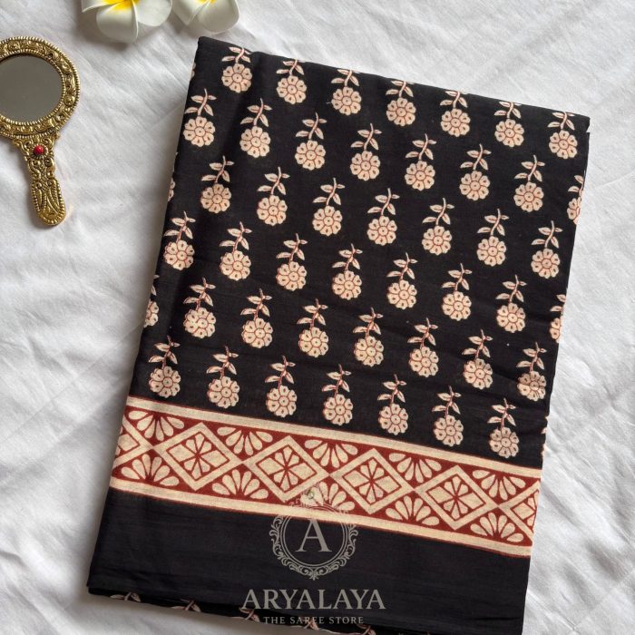 Hand Block Print Mul Cotton - AR204